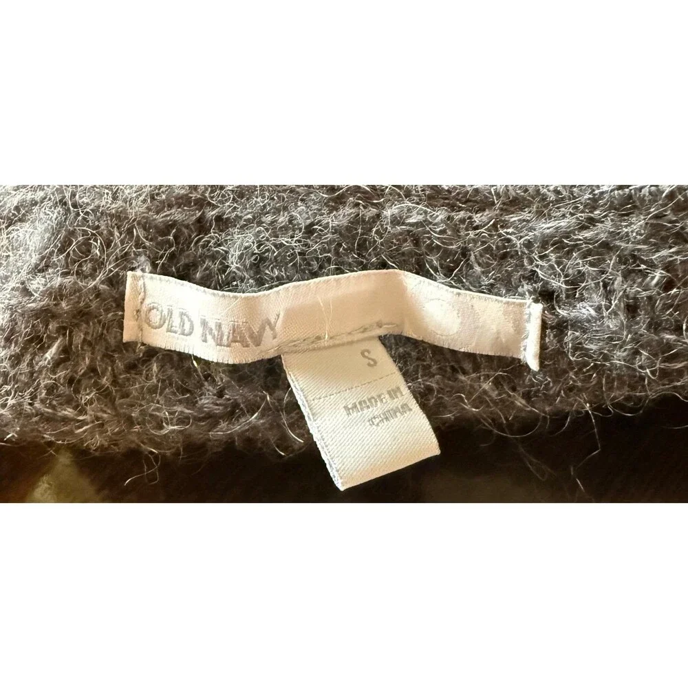Old Navy Size Small Woman’s Sweater
